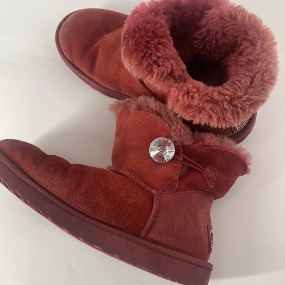 UGG burgundy Sherpa lining bling button, winter boots Women’s 10 - Picture 4 of 11